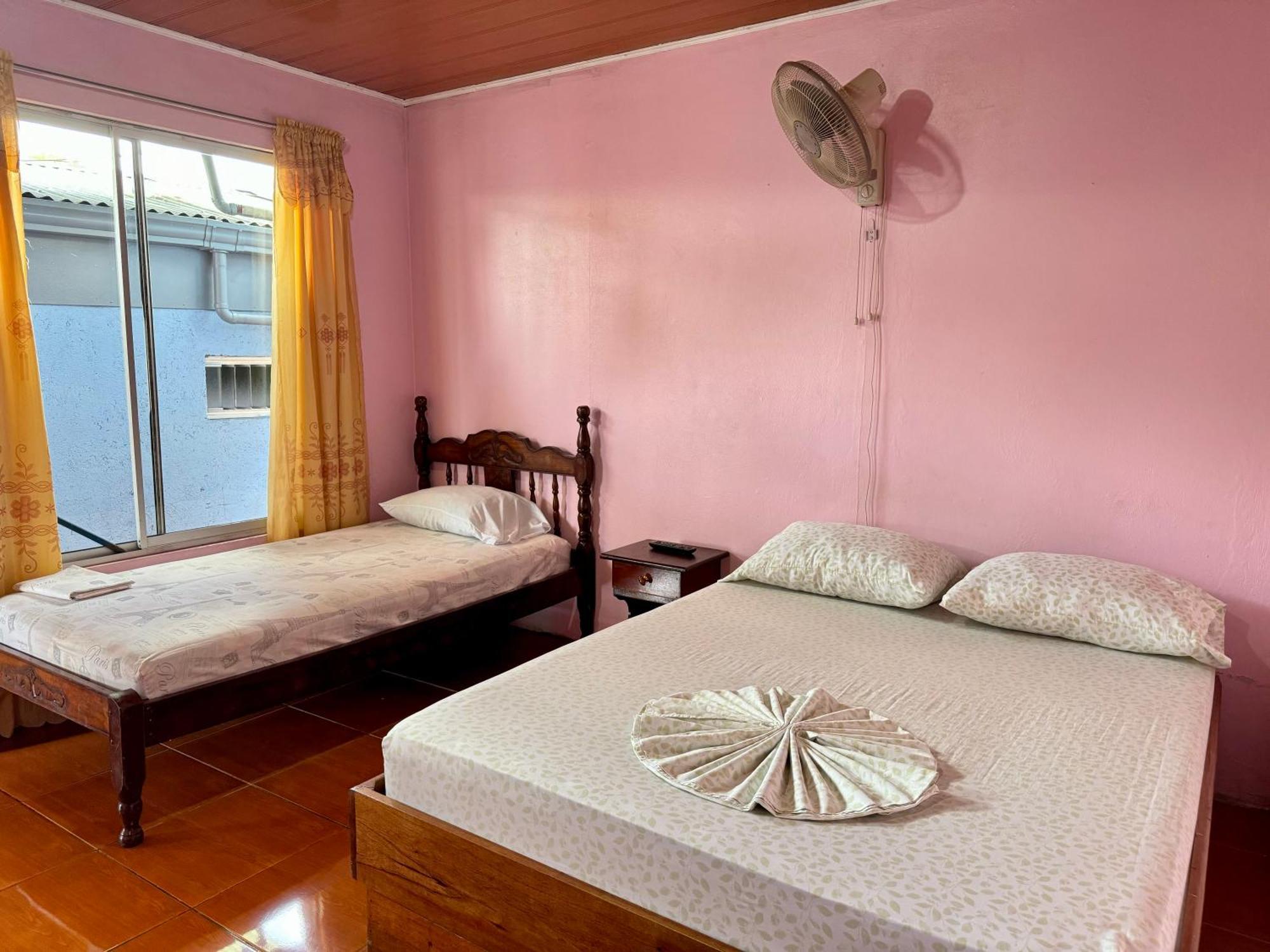 Cabinas Las Palmas Del Sol La Fortuna Kültér fotó