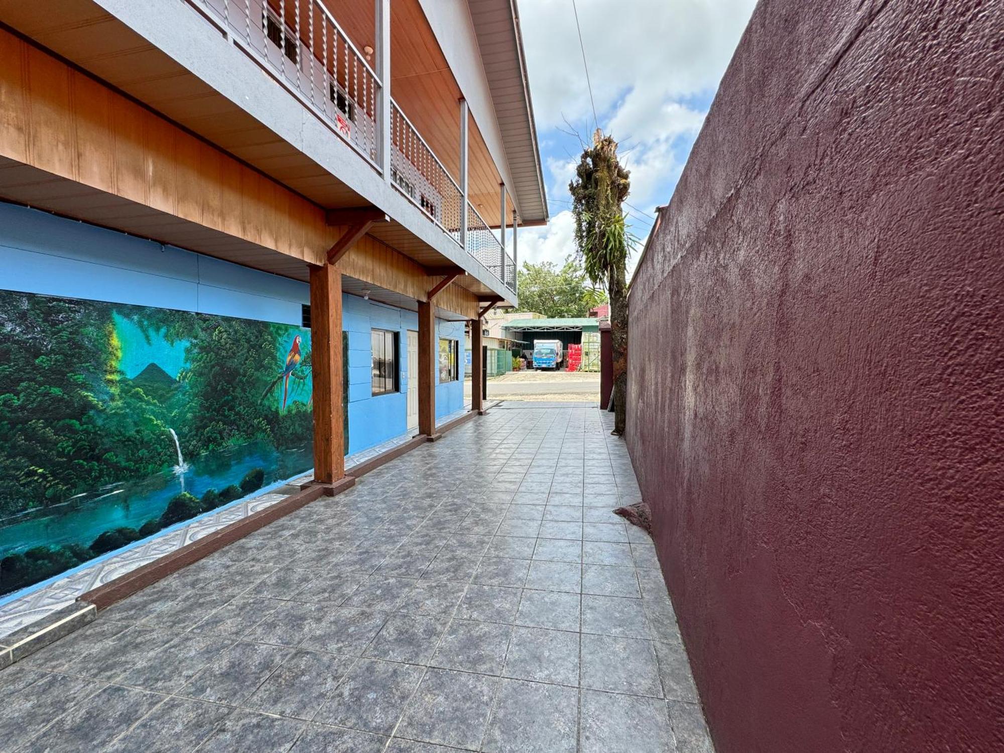Cabinas Las Palmas Del Sol La Fortuna Kültér fotó